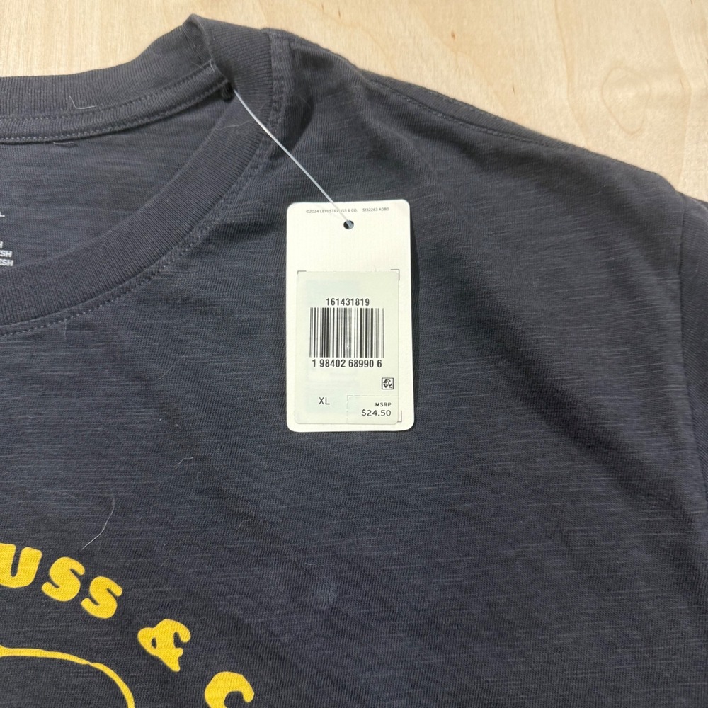 Levis Mens 150 Years of Service Graphic T-Shirt Charcoal Gray XL New 161431819 - Picture 3 of 6